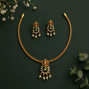 Ganesha Pendant Necklace & Earring Set