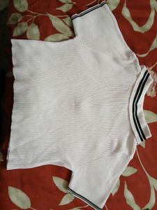 White Ribbed Zip-Up Polo Crop Top