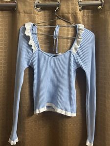 H&amp;M Cute Blue Ribbed Ruffle Top