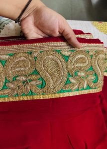 heavy red bordered saree with blouse
