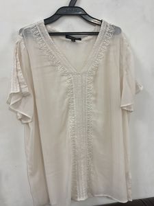 Embroidered Cream Kurta