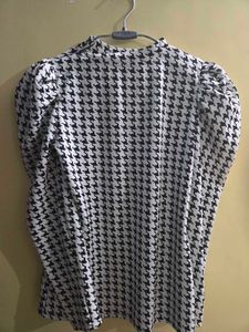 Puff Sleeve Top
