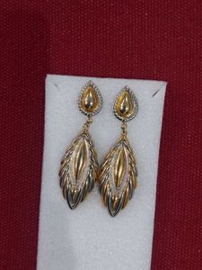 Elegant Gold and Silver Tone Leaf design Earr