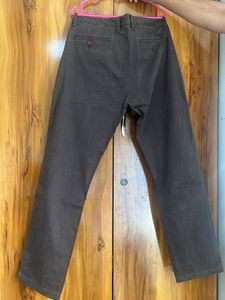 IZOD Men's Brown Casual Pants-34waist