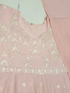 Elegant Embroidered Pink Kurta Set XL