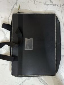 portfolio bag
