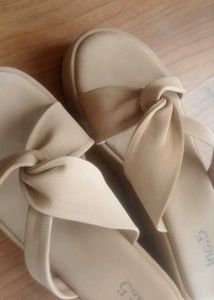 Nude Knot Flat Sandals