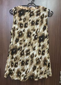 IMPORTED Stylish Leopard Print Sleeveless Top