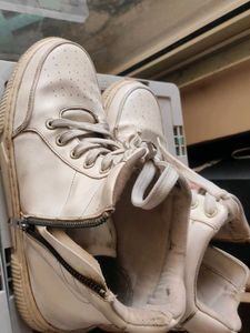 Vintage Style High-Top Sneakers