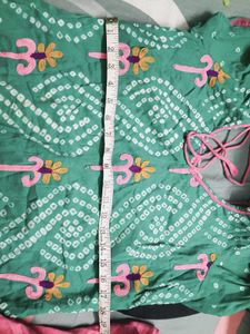 Green &amp; Pink Kurta Set