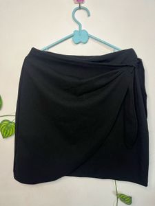 Chic Black Wrap Skirt