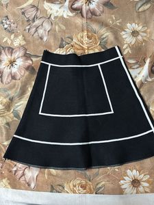 KOREAN B&W Mini Skirt