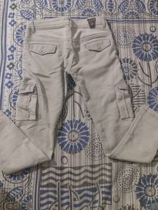 Cargo Style Jeans - Stylish and Functional