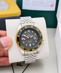 Seiko 5 Sports GMT – A Quartz Movement🌍 Dual Time