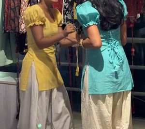 Desi puff sleeve short kurti