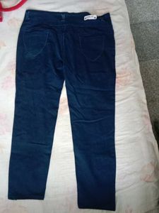 Dark blue Jeans