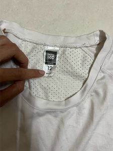 Thumb Cut Tshirt For Gym