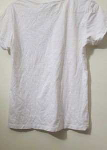 White V-Neck T-Shirt with Graphic Print Nush brand