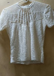 White Lace high necklineTop🐻‍❄️