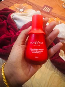 Dot & Key Strawberry Bright Face Serum