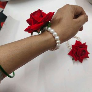 rose pearl gajra bracelet