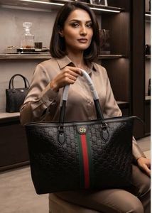 Gucci Tote Bag - Classic Design