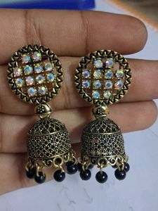 Elegant Jhumka Earrings with Rhinestones