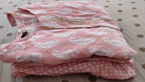 Pink Kurta set with Paisley Print🌸