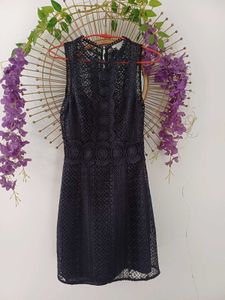 H&amp;M Navy Lace Sleeveless Dress
