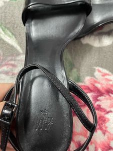 H&amp;M  Leather Heels