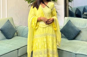 Dupatta Anarkali Suit And Pant Set For Women
