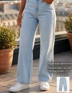 Light Wash Wide Leg Jeans