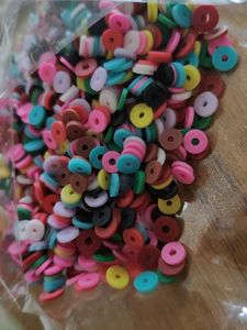 multi colour rubber beads