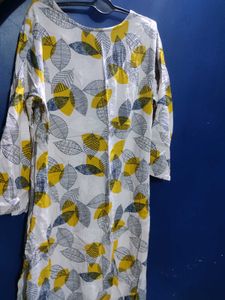 Stylish Leaf Print Kurta