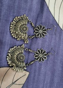 Oxidized Silver Floral Chandbalis