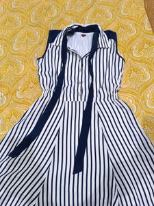 Girl's Dress