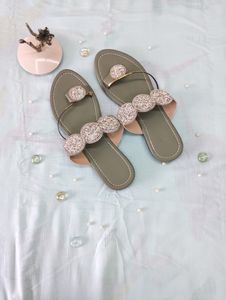 Trending And Stylish Women Flats