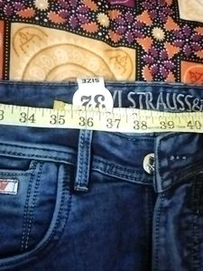Men's Blue Washed Jeans