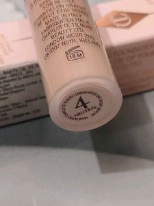 Charlotte Tilbury Airbrush Flawless Foundation 💞