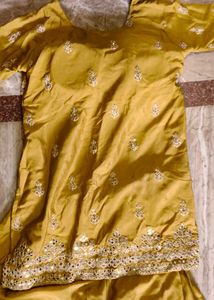 new Mustard kurta set 2 piece
