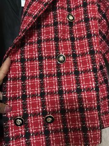 Chic Red Tweed blazer