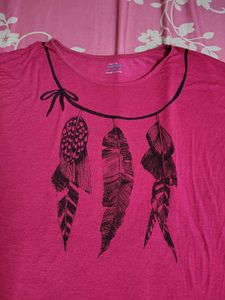 Fuchsia Pink Feather Graphic T-Shirt