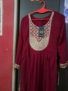 Beautiful festive Wear NEW Nairacut kurti Set