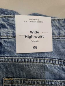H&amp;M Light Blue High-Waisted Jeans