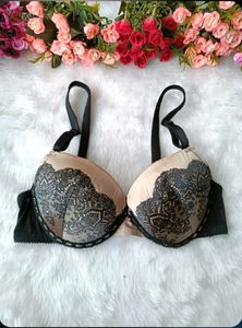 Baige & Black Lacy Print Bra 💗✨