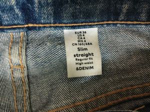 H&amp;M High Waist Slim Straight Blue Jeans