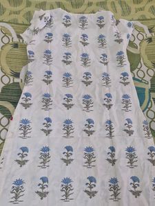 Women's White Floral Print Kurta
