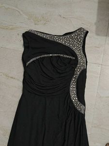 Elegant Black One-Shoulder Embellished Maxi Dress