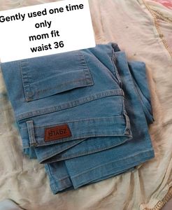 Comfortable Mom Fit Jeans