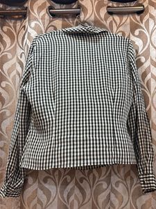 Classic Gingham Button-Up Shirt